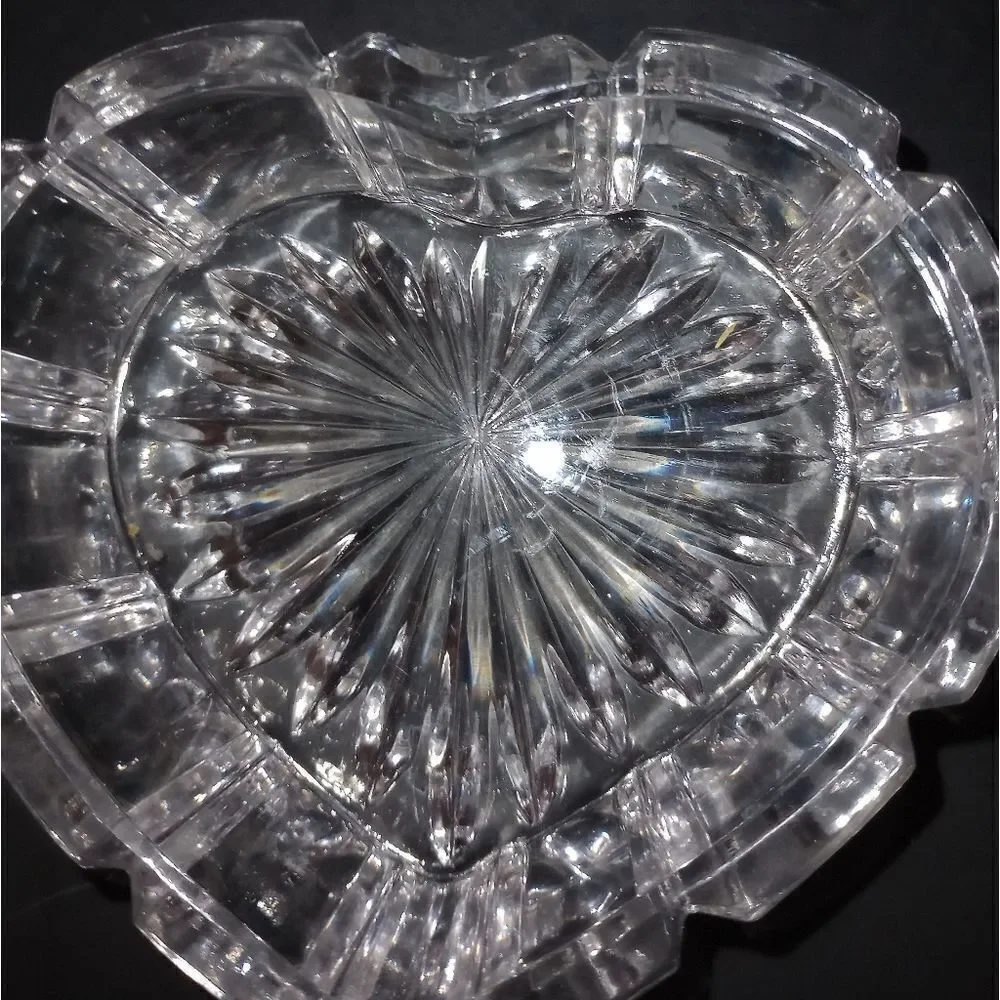 ❤️ Vintage Crystal Heart Covered Trinket Jewelry Dish